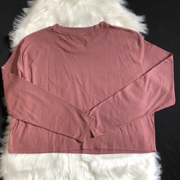 PINK Victoria’s Secret Long Sleeved Tee - Picture 7 of 7